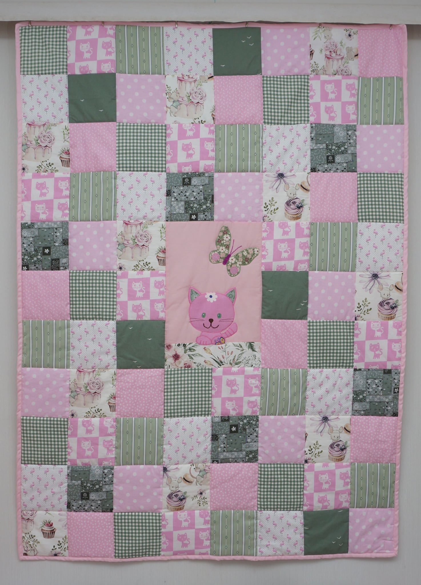 2610 Kids Quilt 01 Kitty pink