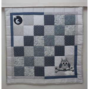 2407 Baby quilt 01 Owl blue.jpg